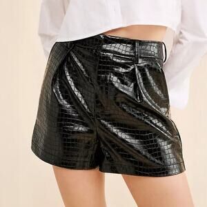 Express Black Faux Leather Croc Embossed Shorts Size 4